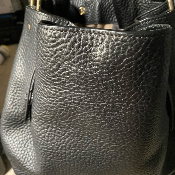 PEBBLE LEATHER BURBERRY BAG - Picture 6 of 12